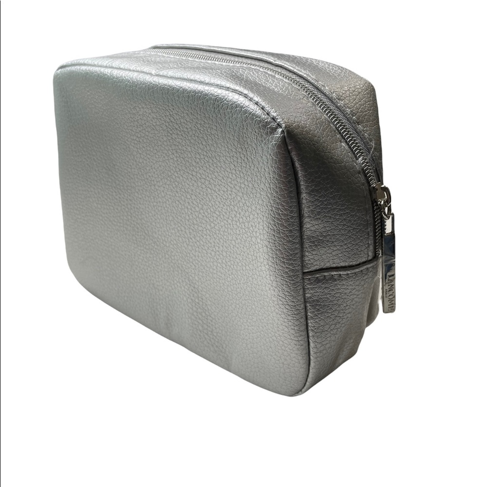 Cosmetic bag NWOT